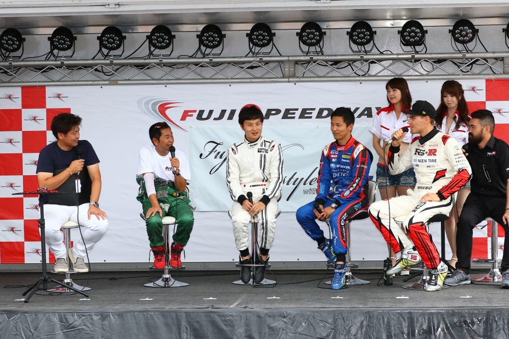 土屋圭市スペシャルトークショー「ドリキンの言いたい放題」