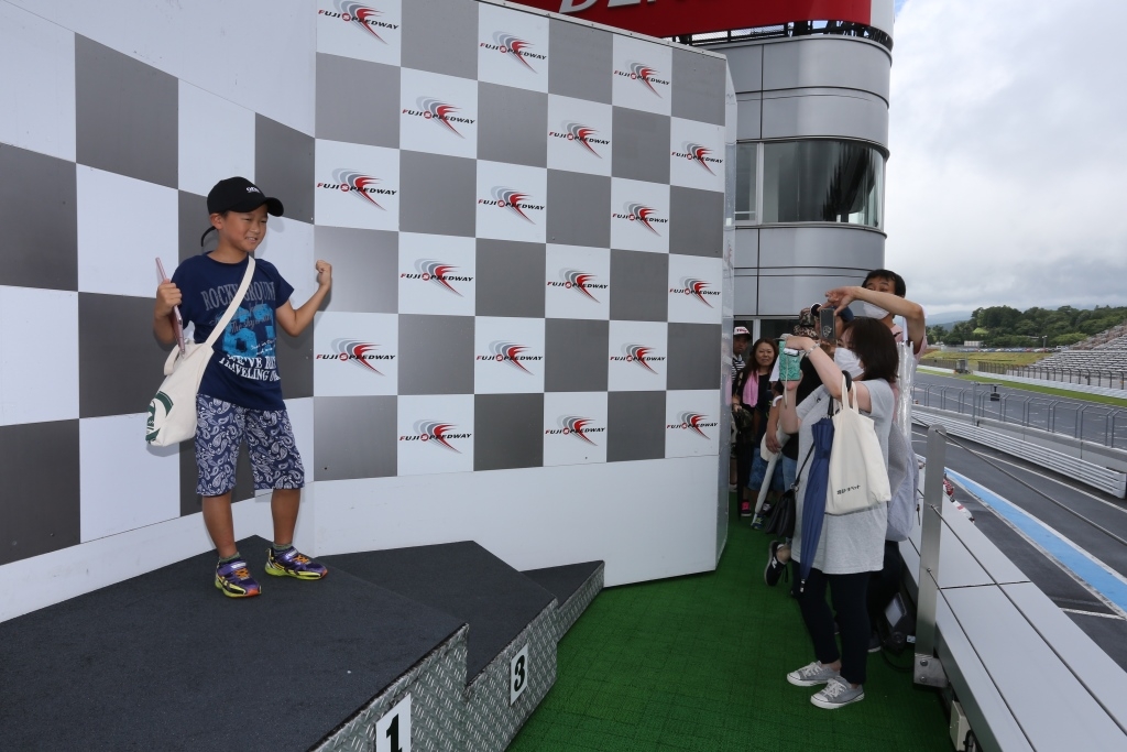 キッズサーキット見学ツアー（イメージ）