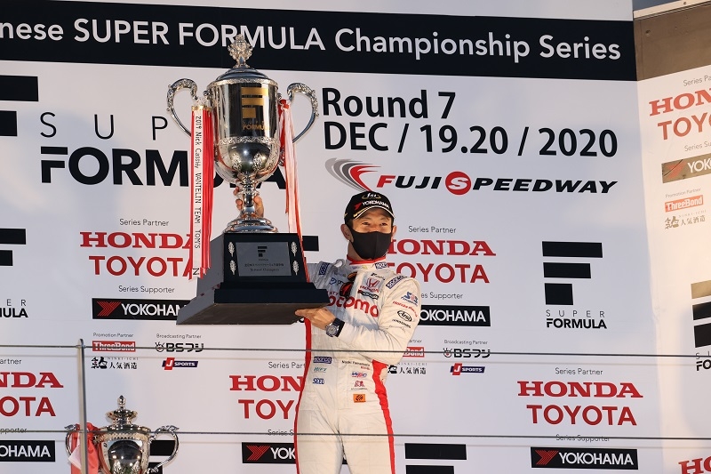 昨年、年間シリーズ表彰式の様子