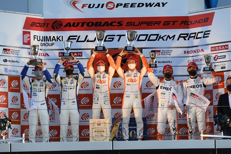 GT500クラス表彰式