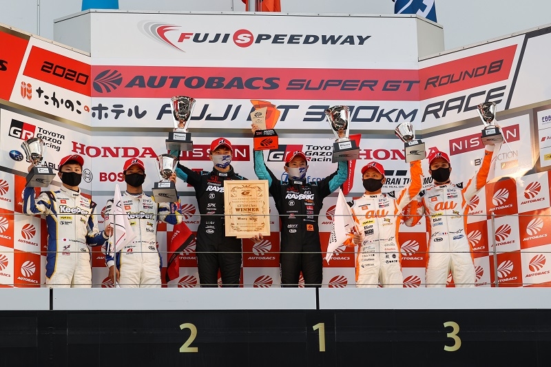 GT500クラス表彰式