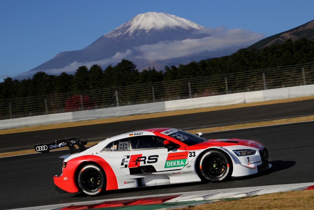 33号車　Audi Sport RS 5 DTM  ドライバー：レネ・ラスト