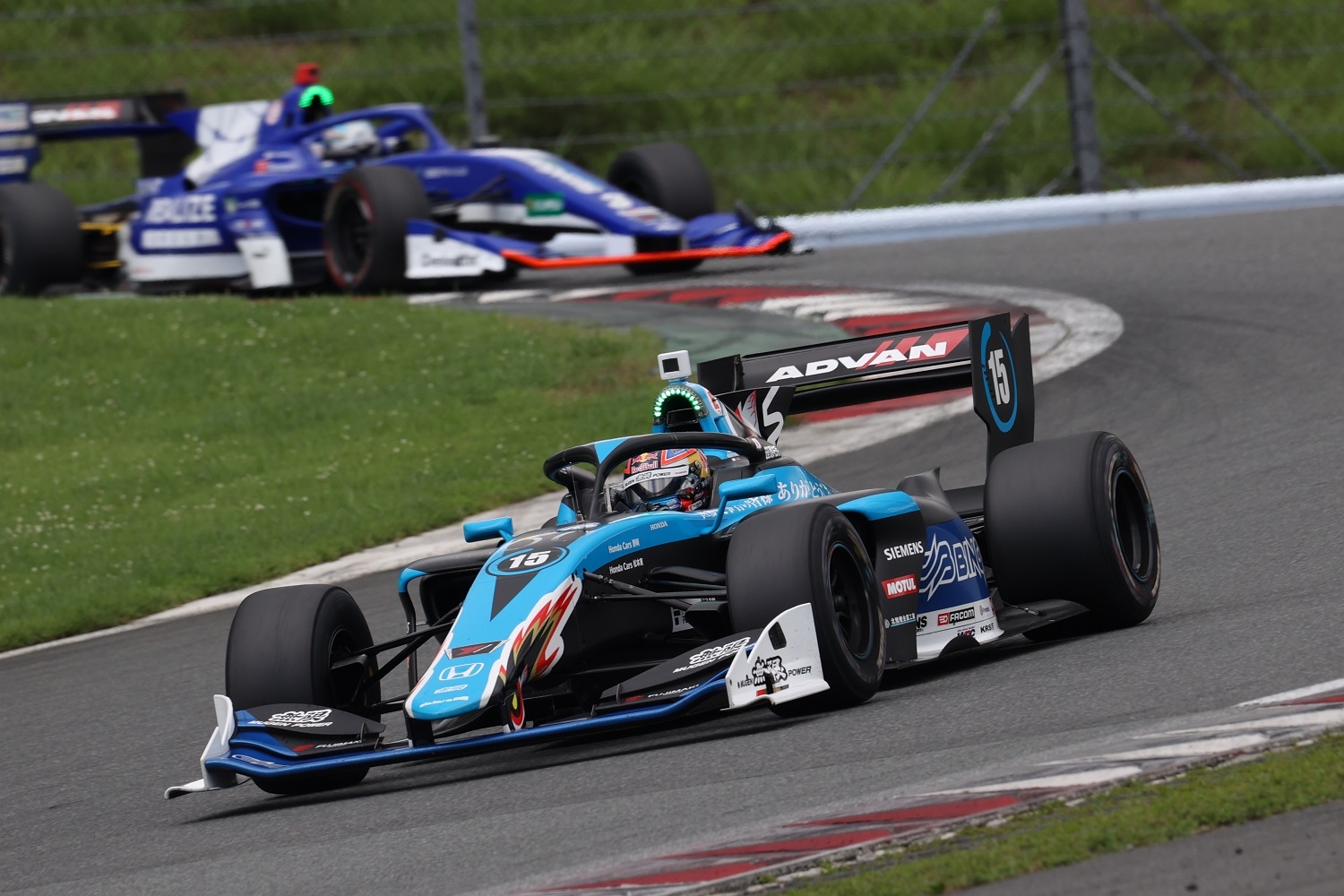 優勝した #15 笹原右京選手 TEAM MUGEN BINGO SF19