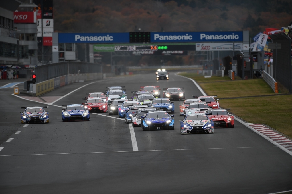 交流戦RACE 1　スタート