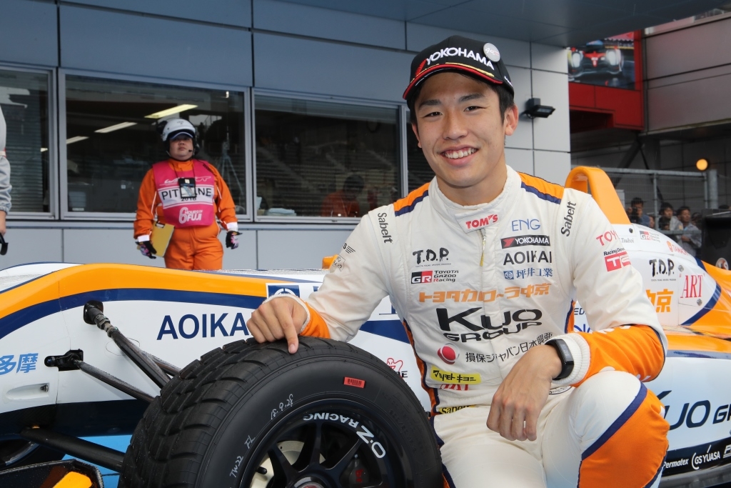 全日本フォーミュラ3選手権チャンピオン　坪井翔選手