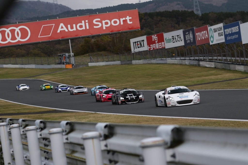 コカコーラコーナー手前付近で撮影