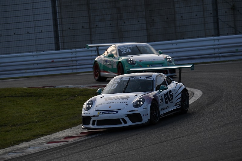 #60小河 諒選手　#24近藤 翼選手